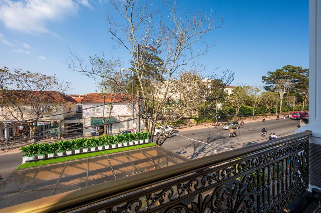 דה לאט La Fleur Premium Central Apartment Hotel מראה חיצוני תמונה