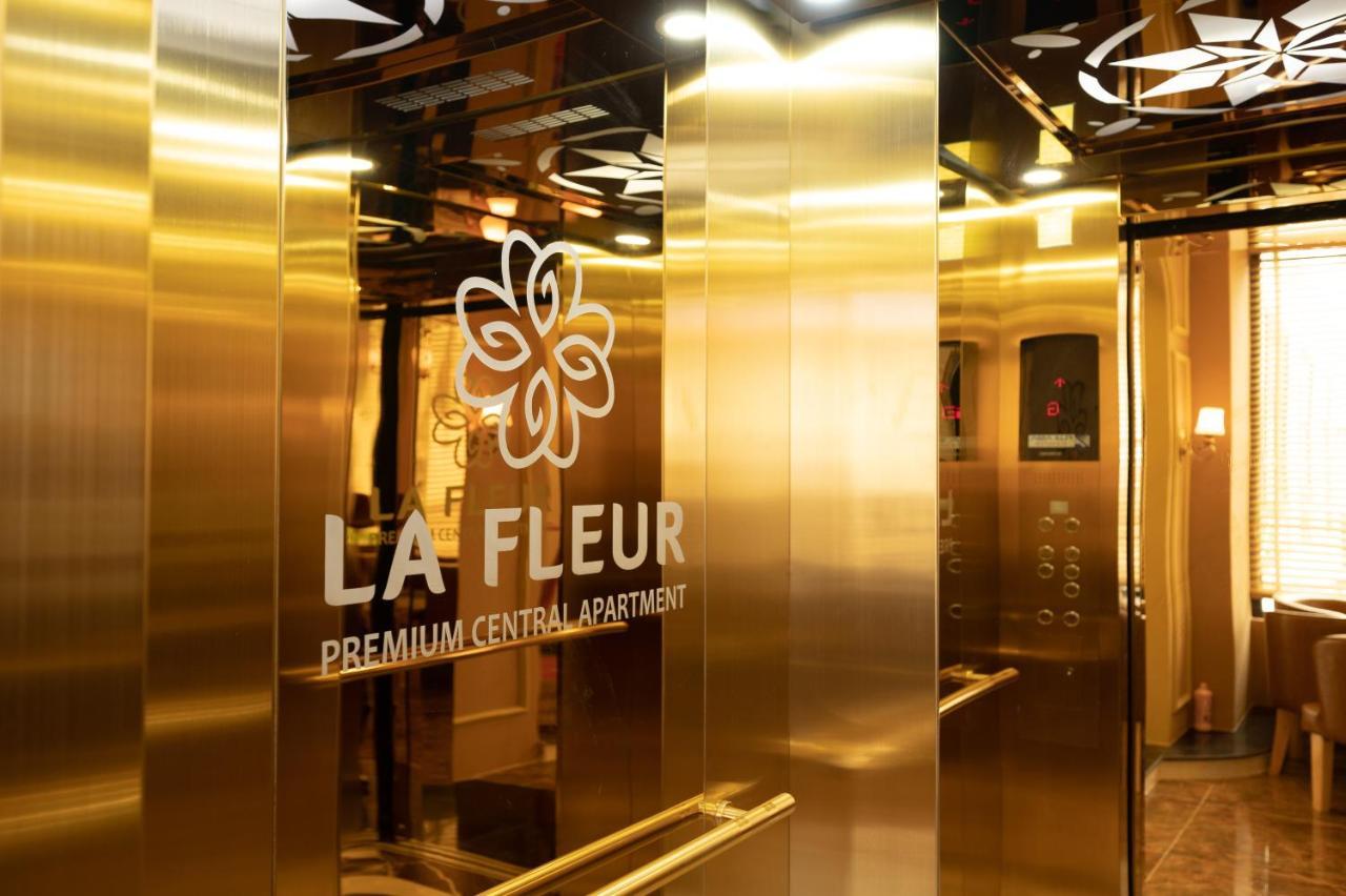 דה לאט La Fleur Premium Central Apartment Hotel מראה חיצוני תמונה