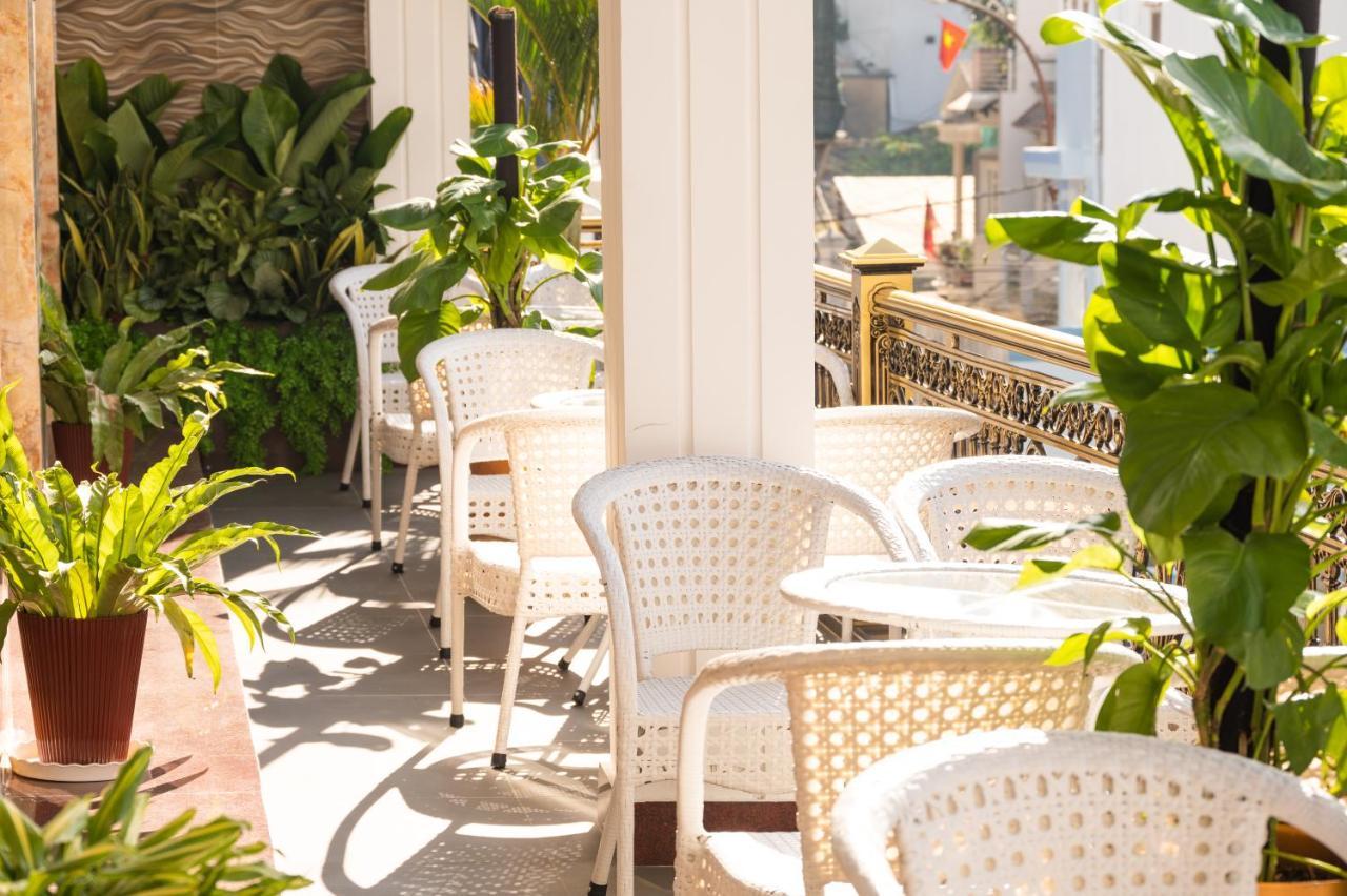 דה לאט La Fleur Premium Central Apartment Hotel מראה חיצוני תמונה