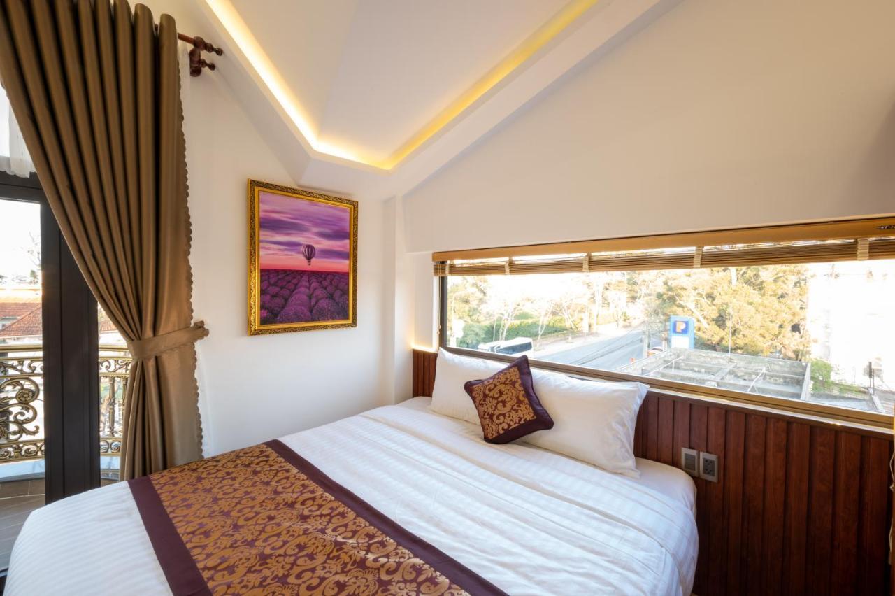 דה לאט La Fleur Premium Central Apartment Hotel מראה חיצוני תמונה
