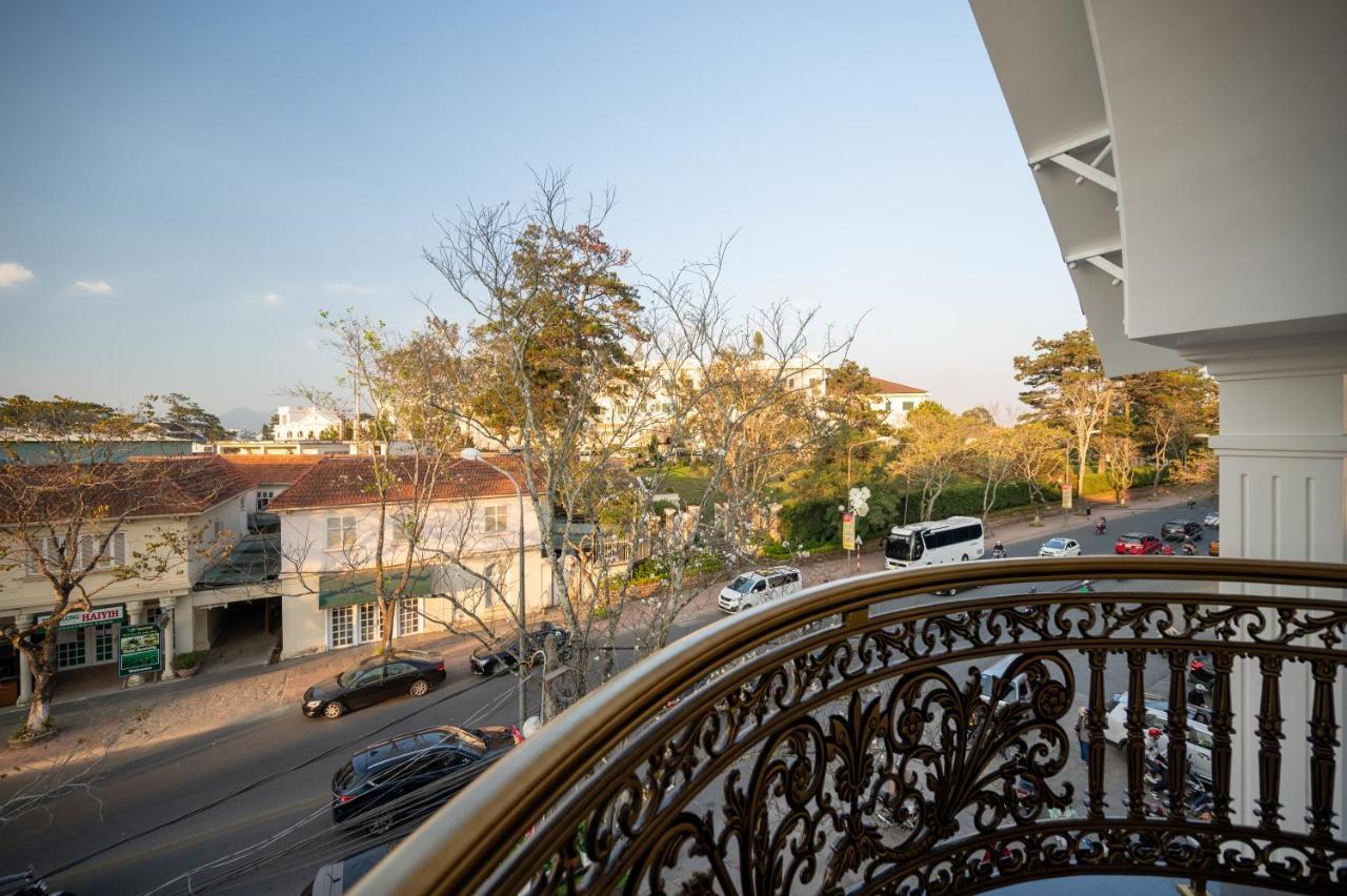 דה לאט La Fleur Premium Central Apartment Hotel מראה חיצוני תמונה