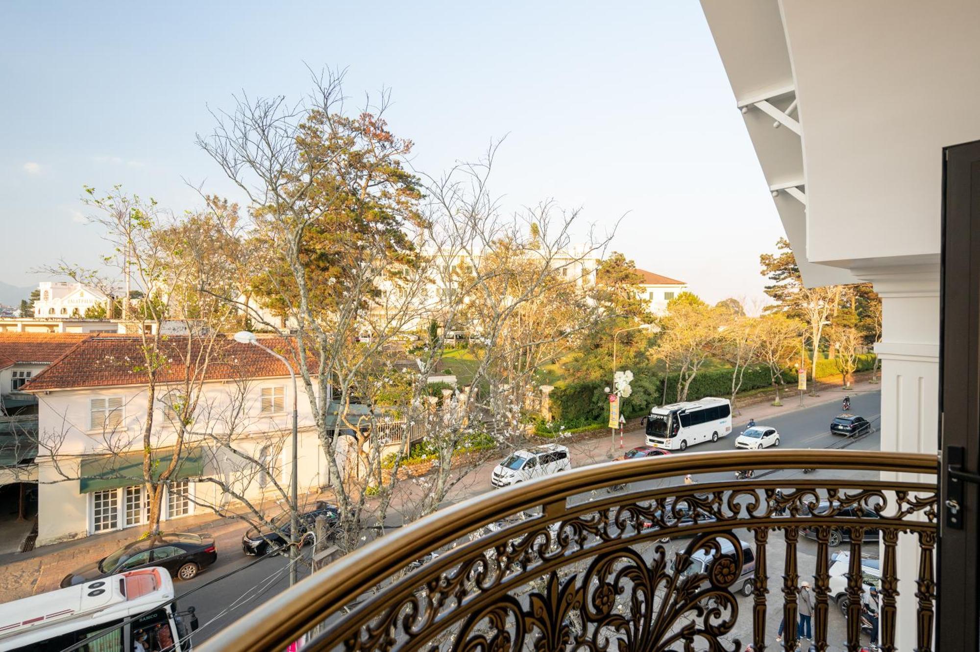 דה לאט La Fleur Premium Central Apartment Hotel חדר תמונה